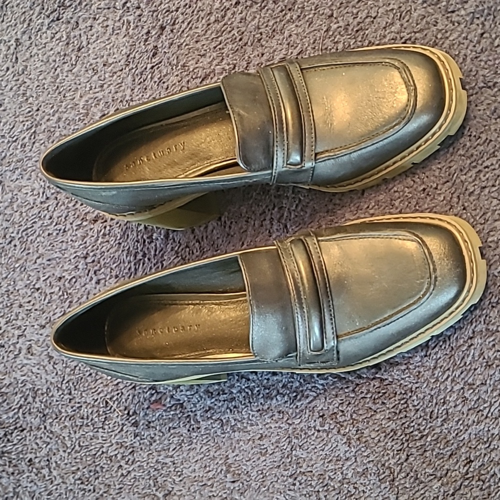Sanctuary chunky black loafers size 8